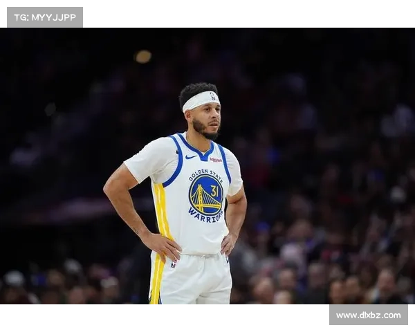 库里缺席期间勇士面临的挑战与应对策略分析