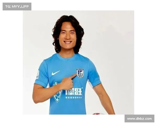 廖锦涛如何凭借实力和表现脱颖而出成为中场主力的关键因素分析